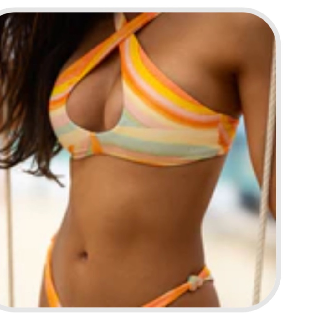 Skatie bikini top size M- jasmine top